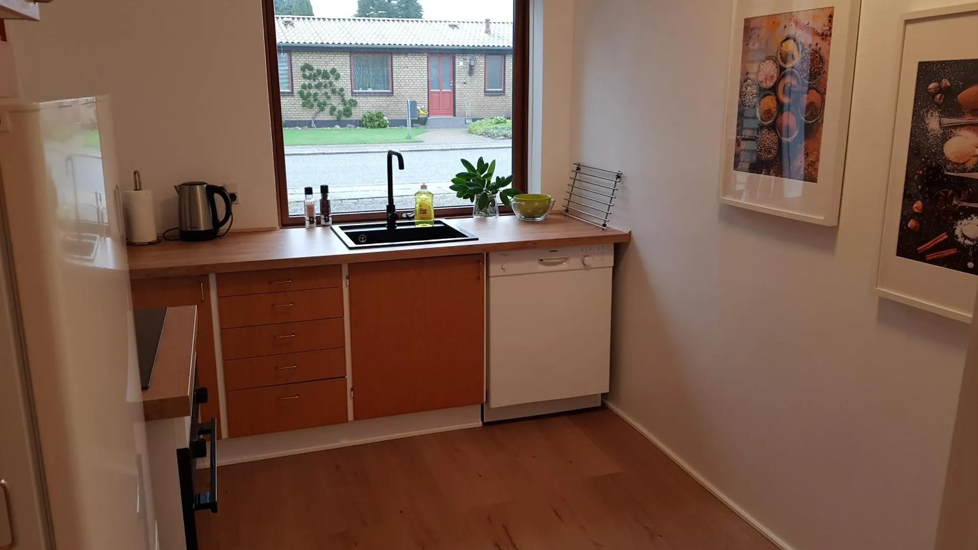 Central House In Billund 5 Bdr - Next To Lego Adventures Holiday home